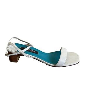 TOWN SHOES White Leather Sandals With Small Heel Ankle Straps 7